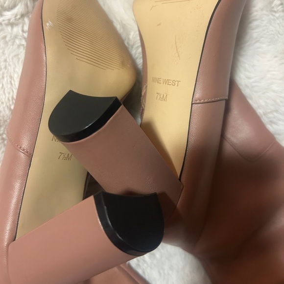 Brown Knee-High Women's Boots - Picture 2 of 4